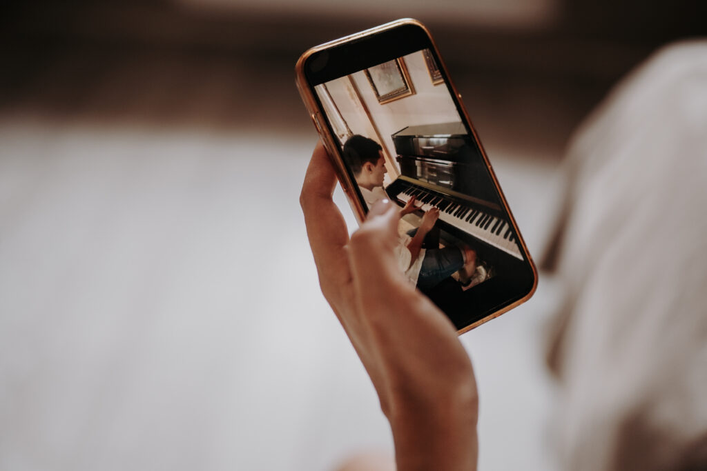 Video matrimonio emozionale con dettagli personalizzati